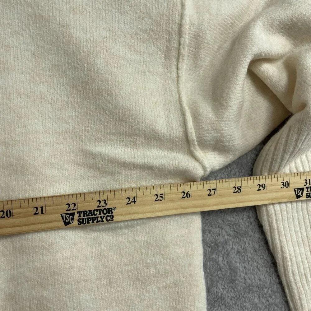 NEW Legendary Outfitters Women's XXL Soft & Cozy Crewneck Sweater